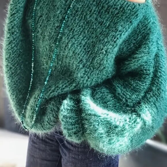 Green Warm Fluffy Handknitted Pullover Sweater - Picture 2 of 5